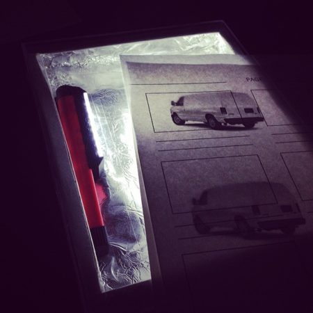 A $20 DIY Animation Light Box That Requires No Tools To Make – DIY ...